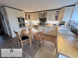 Breakfast Kitchen- click for photo gallery